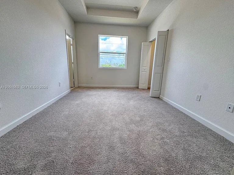 1182 SE Palm Dr — Photo 15