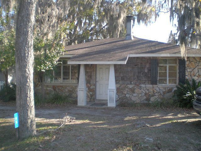 2nd image of 45 S Pecan St