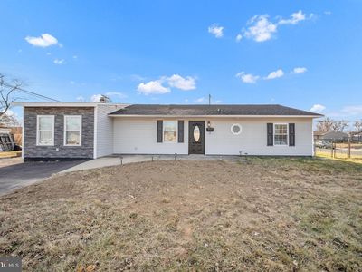 2 Primrose Ln, Levittown, PA, 19054