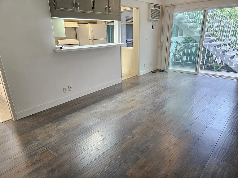 5302 Comercio Ln #7A — Photo 4