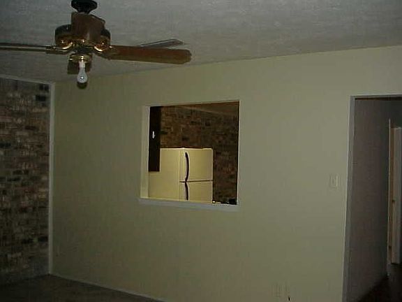 4th image of 34 E Mountain Creek Dr