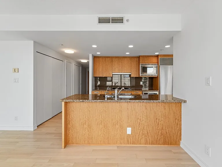 1616 Bayshore Dr #2104 — Photo 8