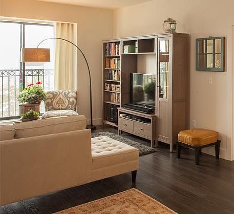 5th image of 69 W School St #202