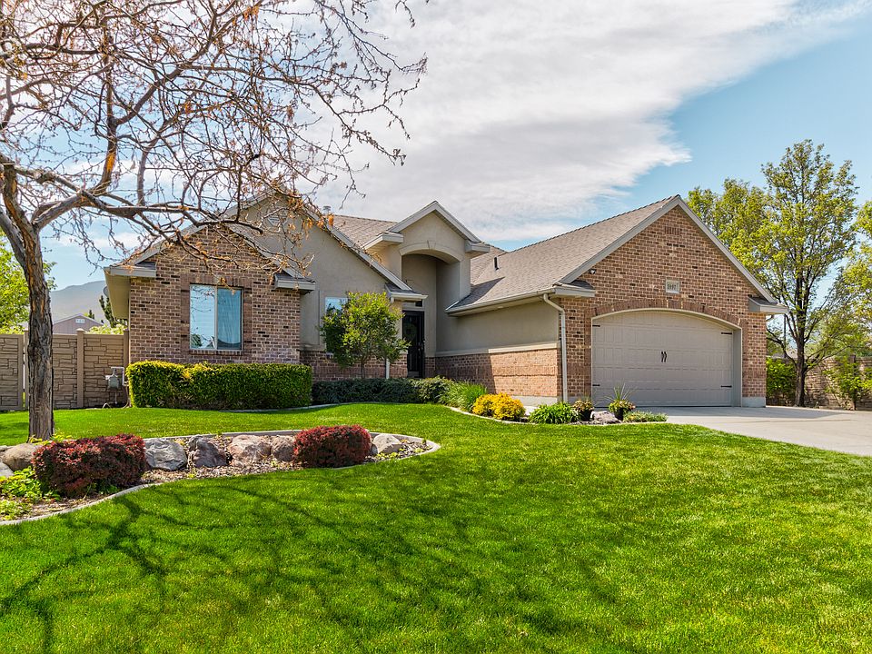 1st image of 5997 Silver Saddle Way