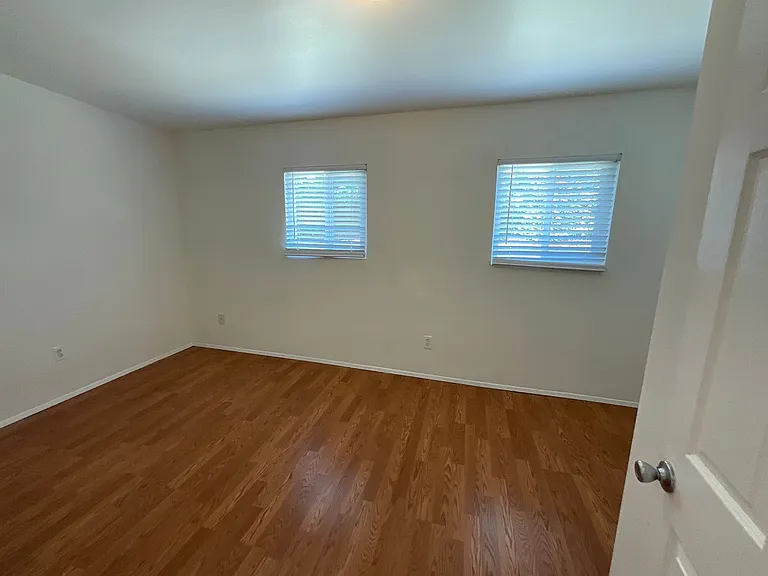 6653 Julie St — Photo 17
