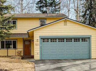 9523 Noak Cir, Eagle River, AK 99577