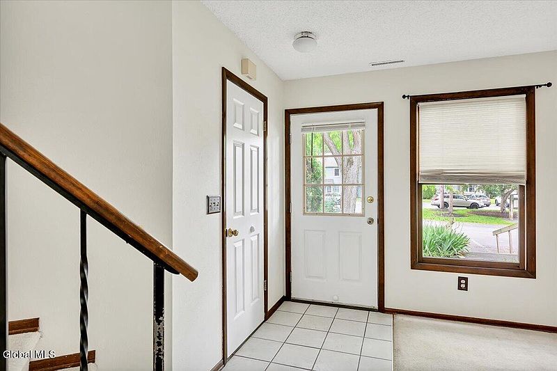 4th image of 6 Wilton Court
