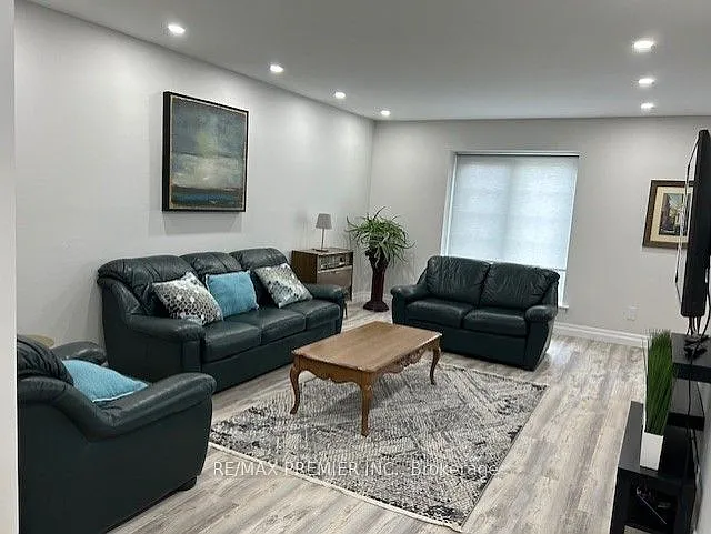 235 Louis Dr — Photo 9