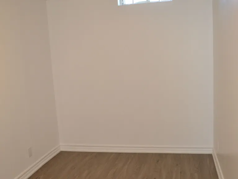 43 Norman Ross Dr #BASEMENT — Photo 8