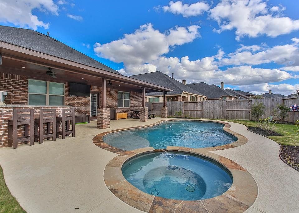 1st image of 27243 Symphony Creek Ln