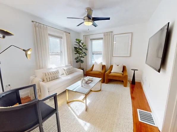 7 Penny Hill Rd, Melrose, MA 02176