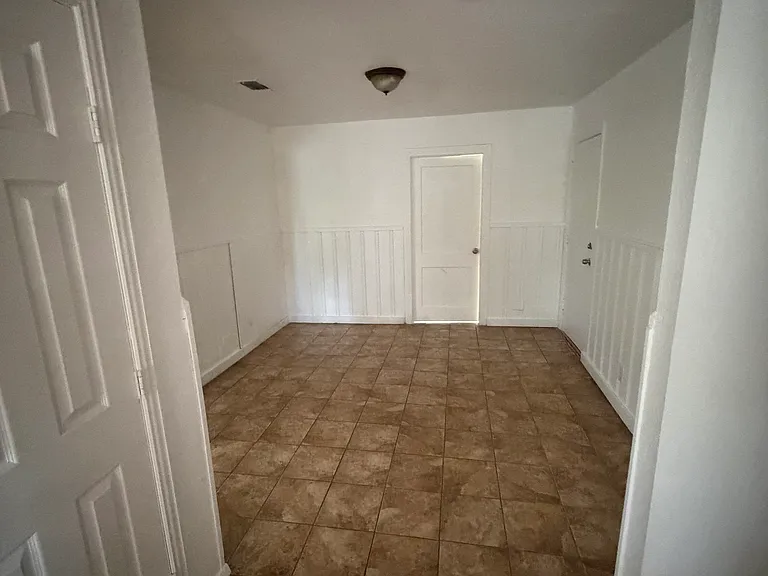 1414 Cedar Crest Dr — Photo 8