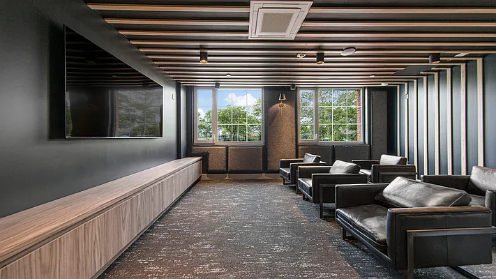 Rented by Nooklyn NYC LLC | media 51