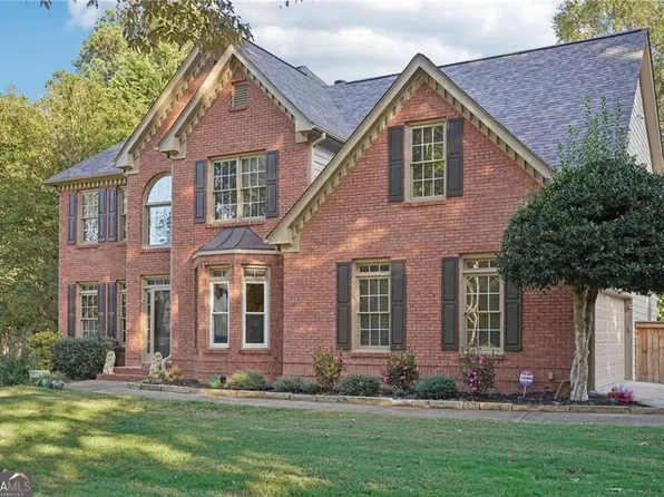 4385 Chatuge Dr, Buford, GA 30519