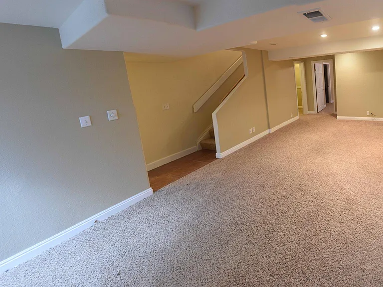9616 Rockhampton Way — Photo 8