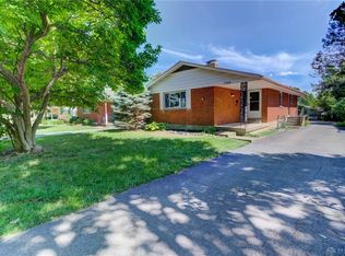 1720 Willamet Rd, Dayton, OH 45429