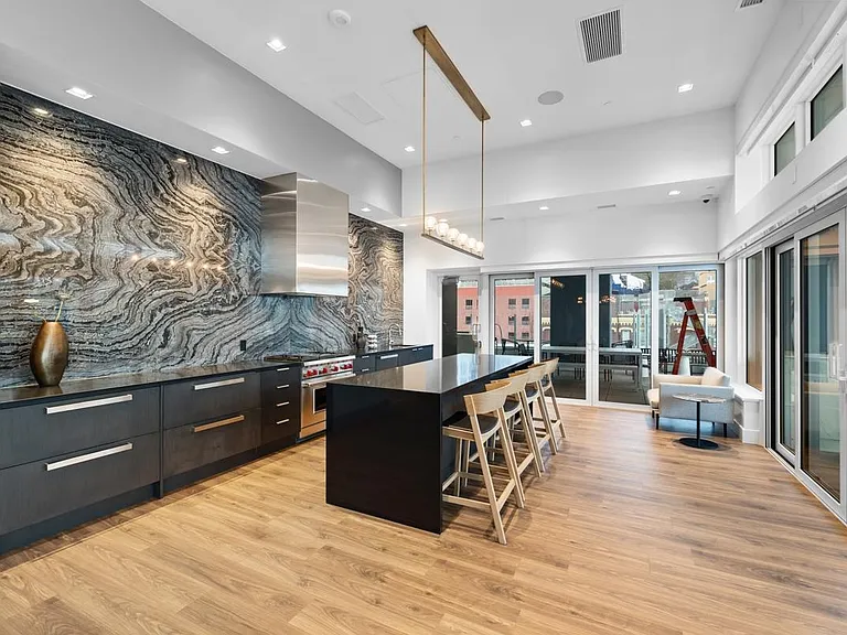 660 Quayside Dr #1405 — Photo 24