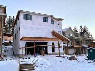 2551 NW Marken St, Bend, OR 97703