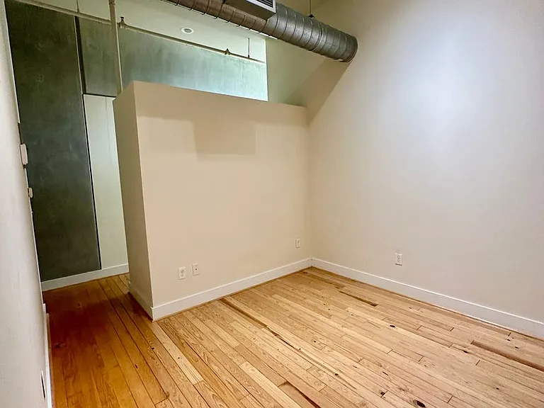 2226 1st Ave S #203 — Photo 7