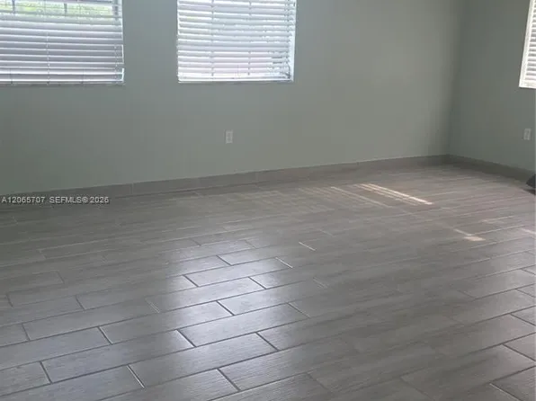 359 W 12th St #3, Hialeah, FL 33010