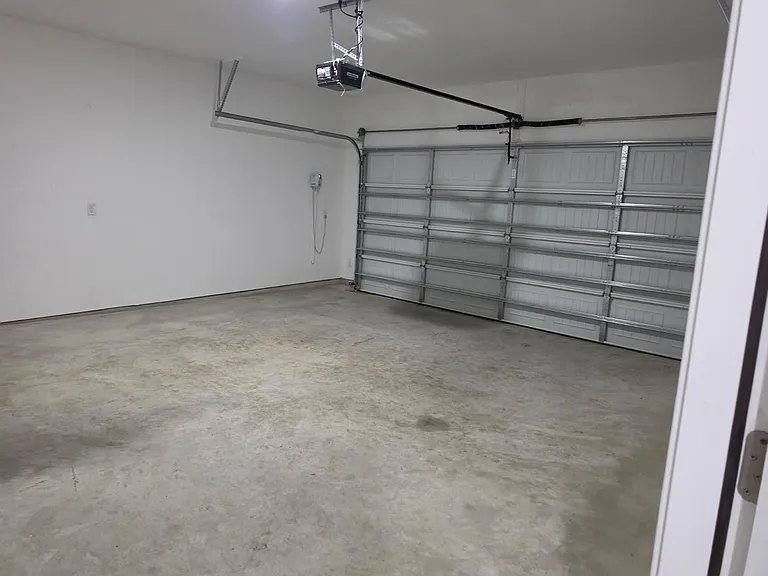 2913 Tavern Dr — Photo 25