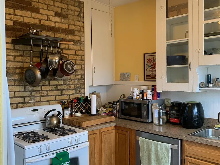2447 Lee Rd #2 — Photo 9