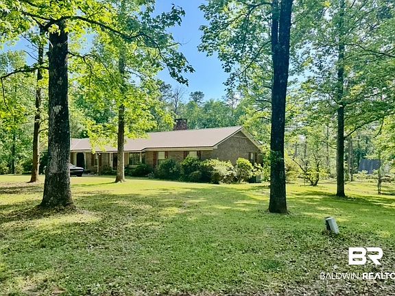 5th image of 701 Forest Dr