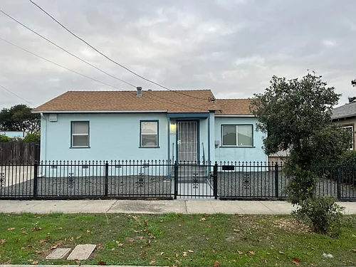 3319 Ohio Ave Photo 1
