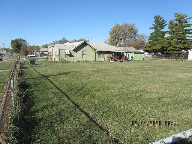 2nd image of 2508 8th Ave