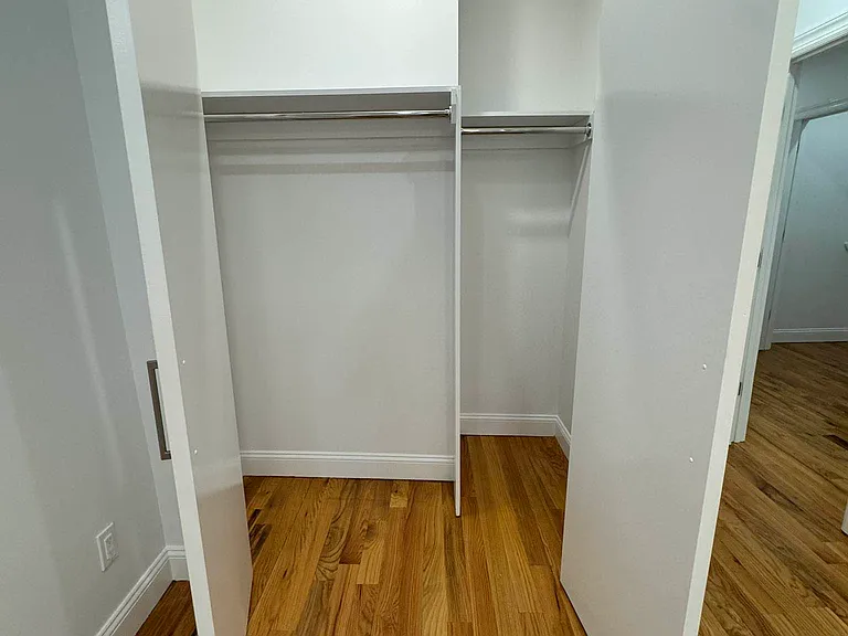 245 Newkirk Ave #2 — Photo 24