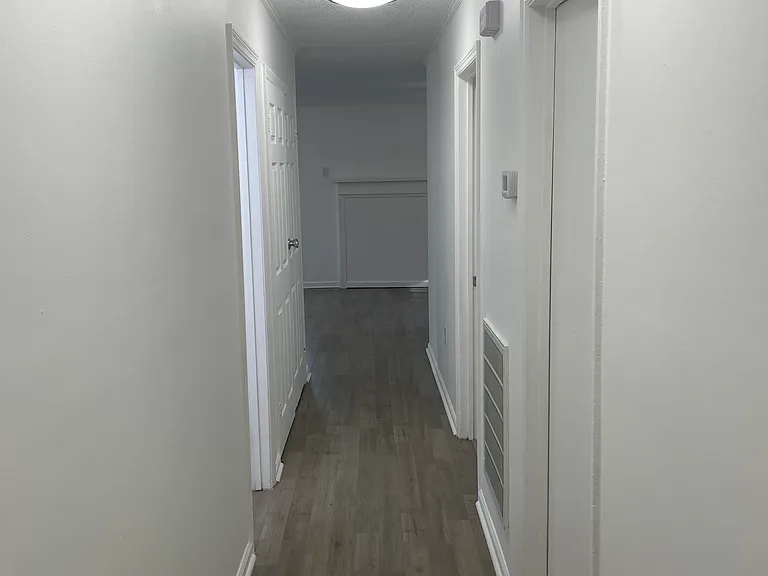 409 Dickens Ave — Photo 3