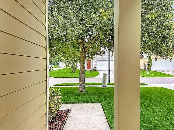 2nd image of 9018 KIPPER Drive