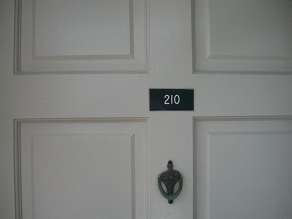 2nd image of 10540 77th Ter APT 210