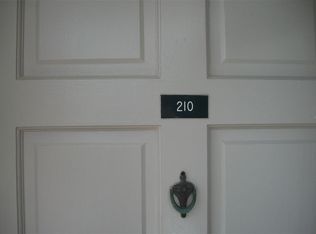 10540 77th Ter APT 210, Seminole, FL 33772