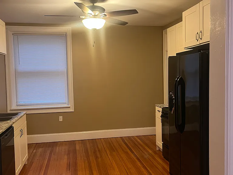 538 S 26th Ave — Photo 7