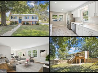 899 Station St, Herndon, VA 20170