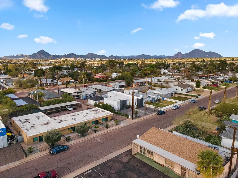 1606 E Catalina Dr #B — Photo 12
