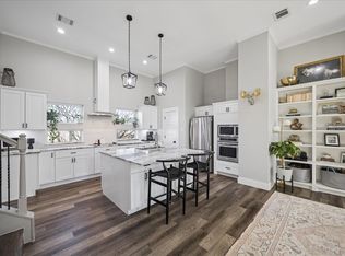 2108 Oatfield Dr, Houston, TX 77018