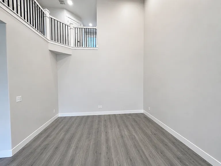 4492 W Watchmen Way — Photo 4