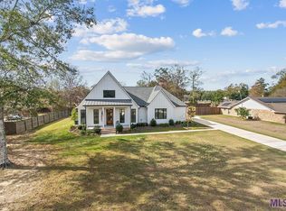 16499 Issac Villar Rd, Prairieville, LA 70769