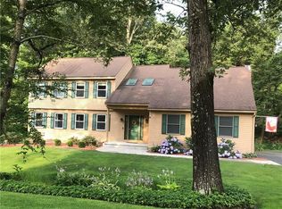 6 Stonegate, Unionville, CT 06085