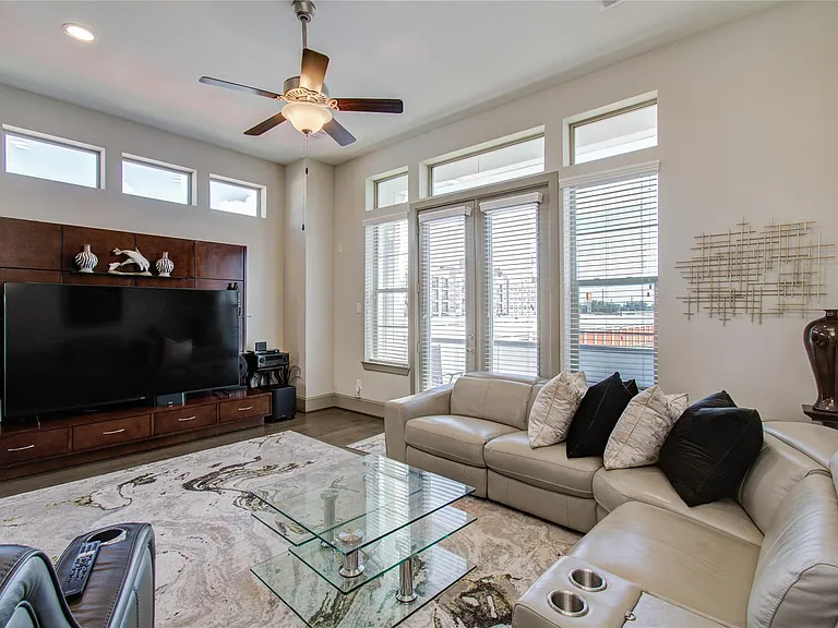 3104 Mitchell Landing Ct — Photo 14
