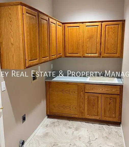 7679 SW 194th Ter — Photo 10