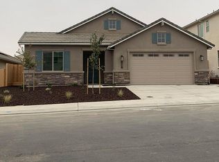 1341 Azalea Dr, Hollister, CA 95023