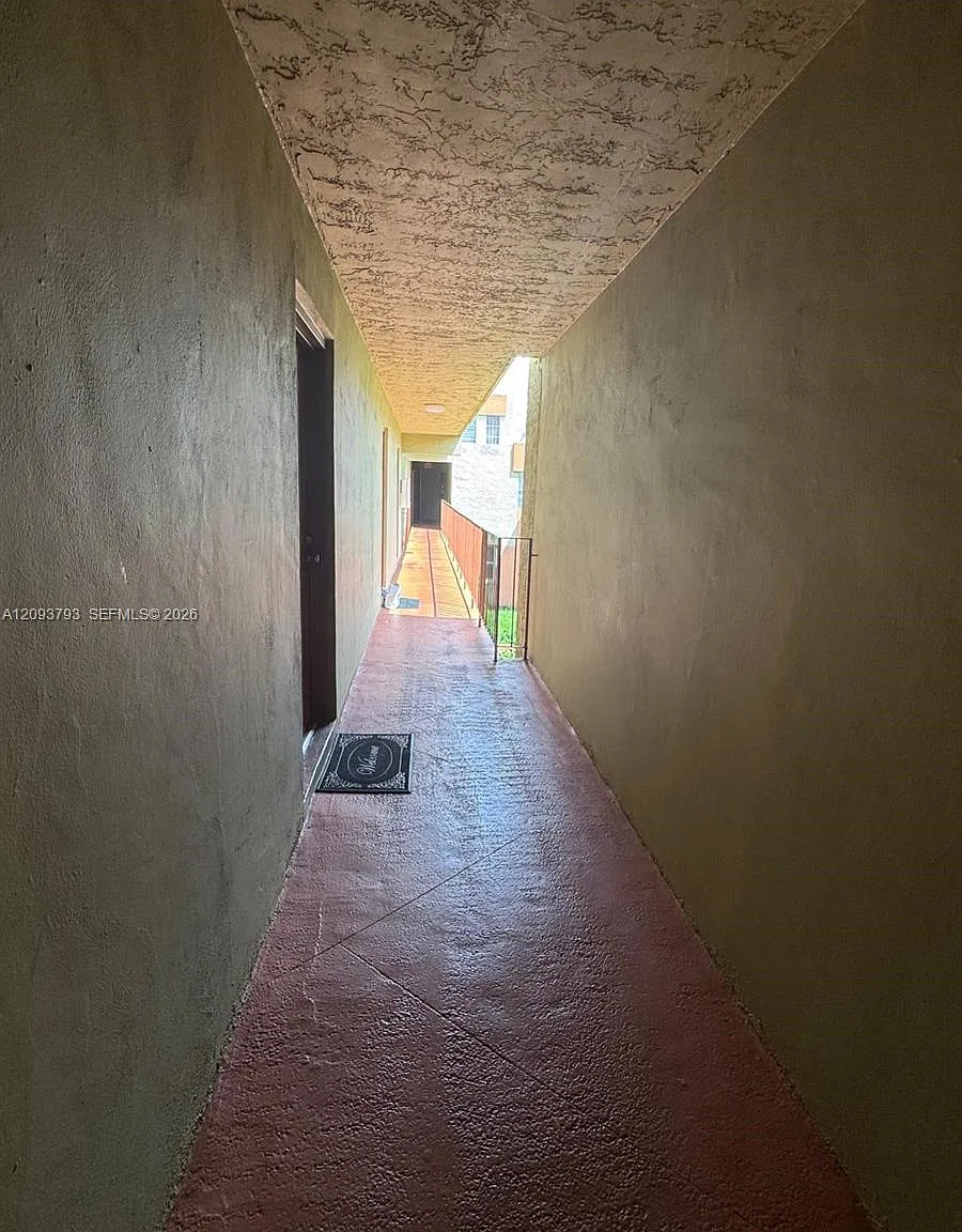 South Winds Condo West — Photo 2