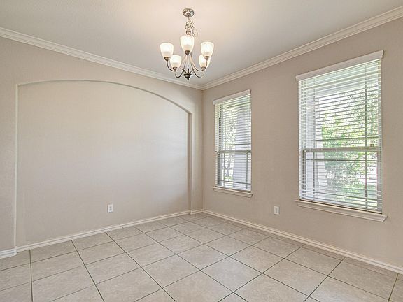4th image of 8022 Bueller Pass Ln