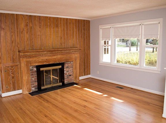 2nd image of 804 Woodward Dr