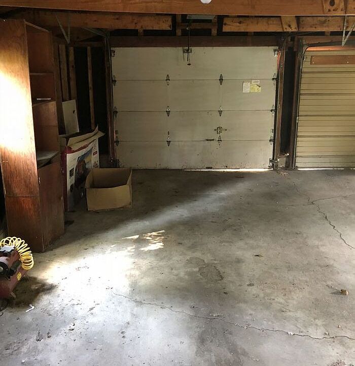 2nd image of 8219 E Roy Rd
