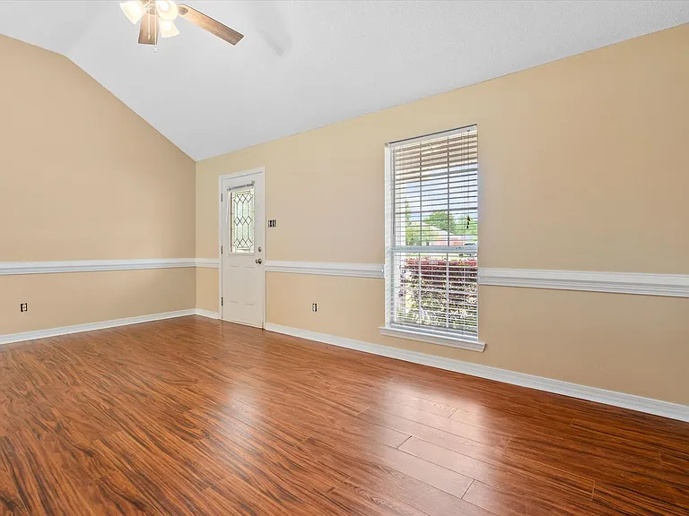 7669 Willard Ct — Photo 9