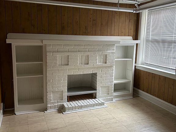 5th image of 856 N Hoyne Ave #G